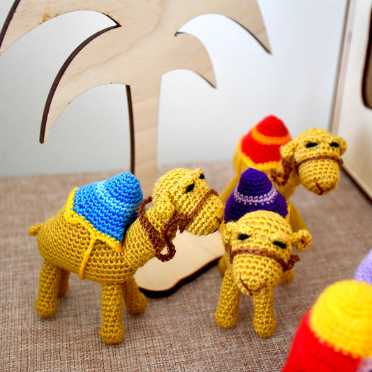 MINIGURUMI Mini Crochet Toy Camel Set, Amigurumi Camels