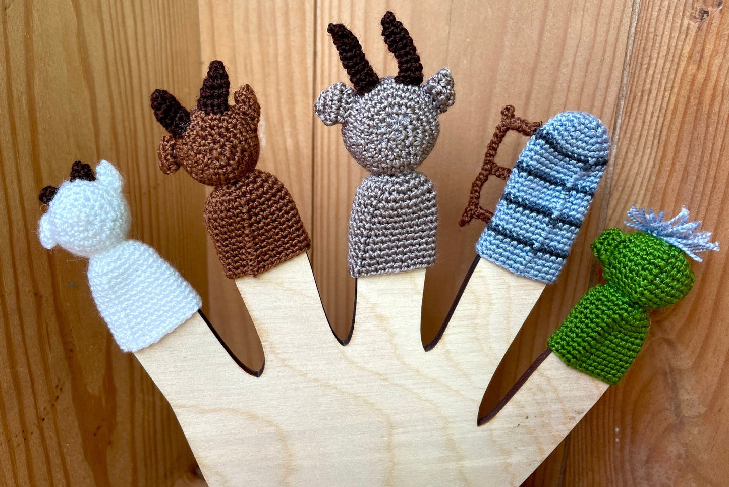 Three Billy Goats Gruff Finger Puppet Set